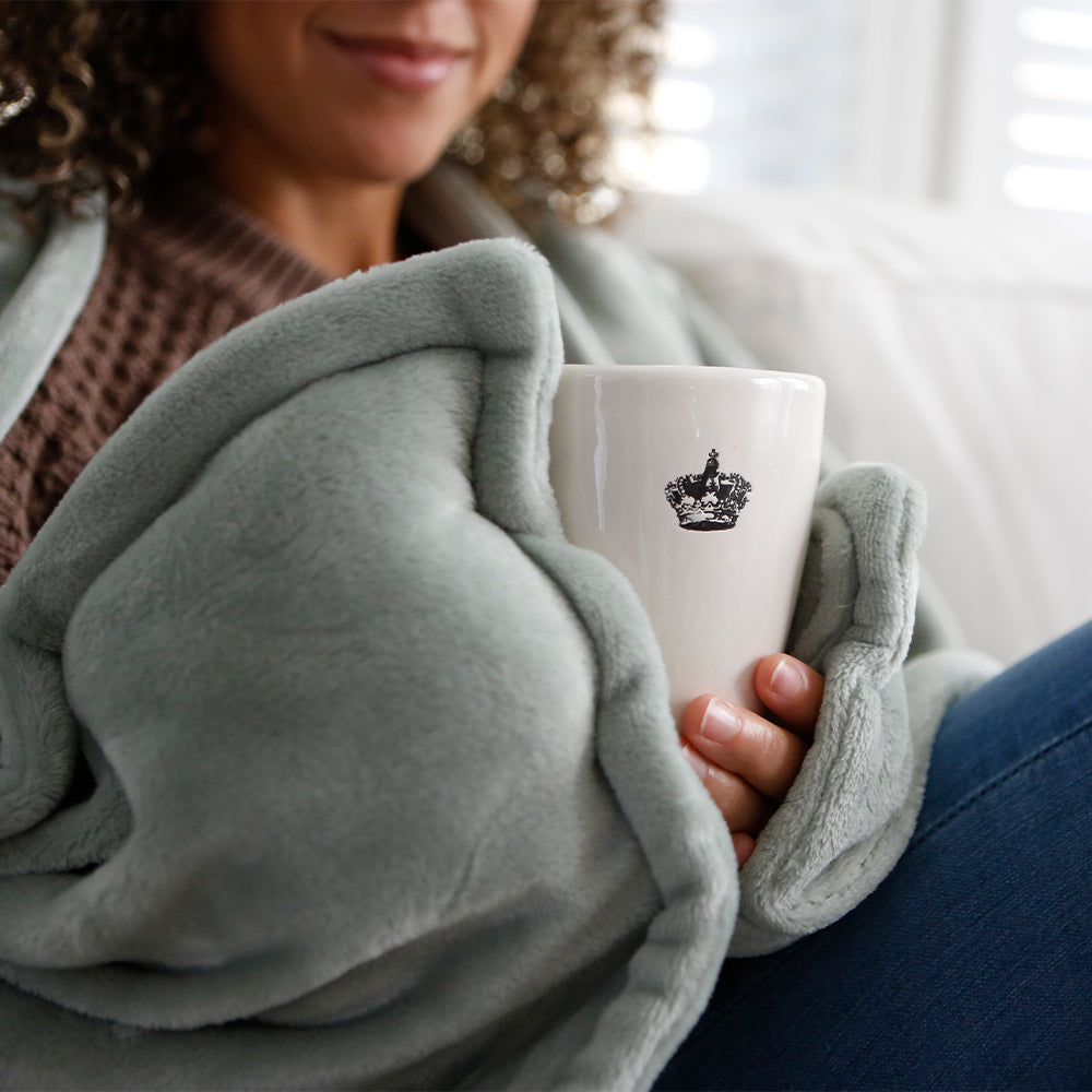 CozyThrowᶻᶻᶻ™ Sensory-Informed Comfort for Adults